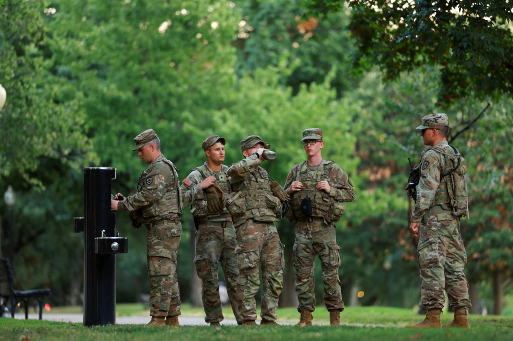 Členovia Národnej gardy. FOTO: Reuters