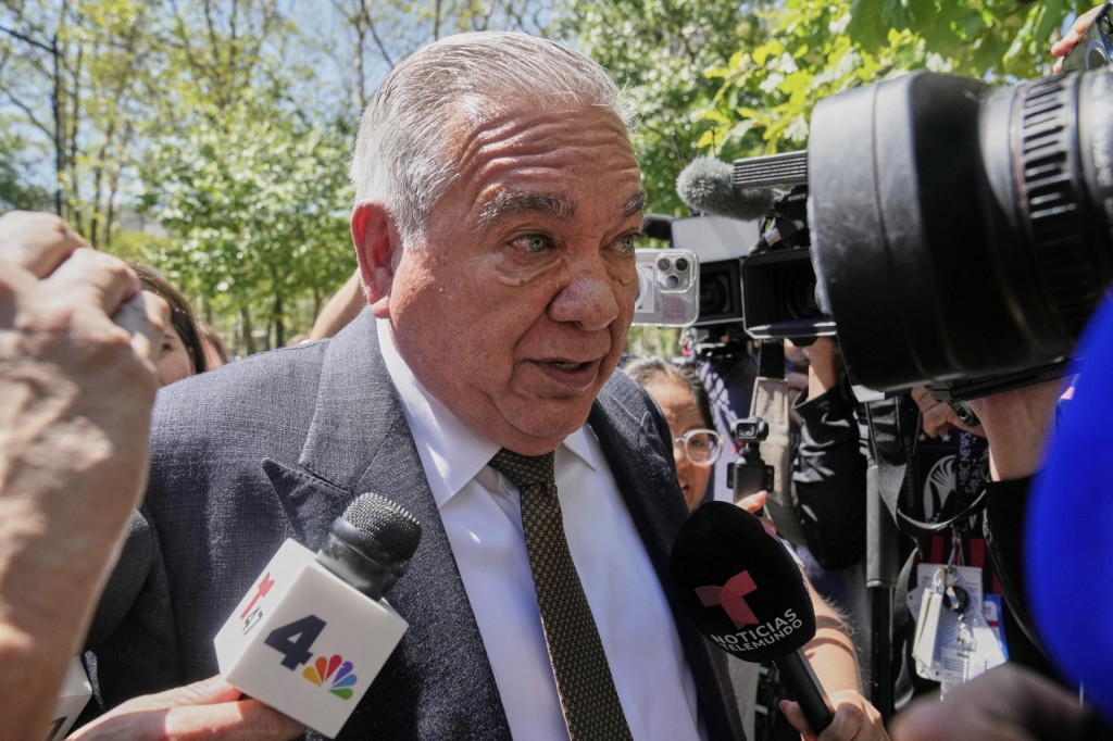 Na snímke Frank Perez, advokát mexického narkobaróna a spoluzakladateľa drogového kartelu Sinaloa Ismaela „El Maya“ Zambadu. FOTO: TASR/AP