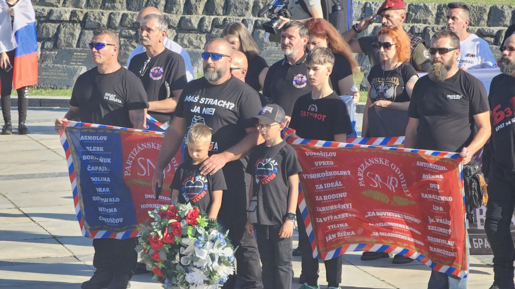 Brat za Brata na bratislavskom Slavíne.

FOTO: HN/Katarína Šelestiaková