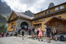 Jedným z lákadiel pre chaty je poloha a okolité prostredie. Snímka je z Vysokých Tatier.

FOTO: TASR/ Veronika Mihaliková