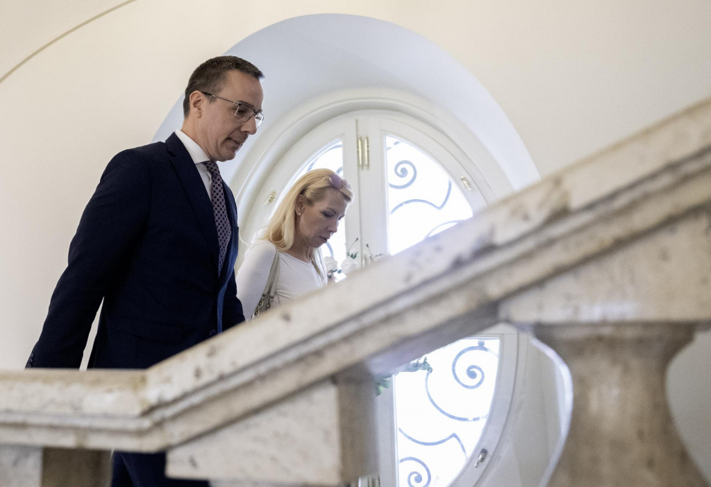 Minister práce, sociálnych vecí a rodiny SR Erik Tomáš otvára diskusiu o zmenách v druhom pilieri. FOTO: TASR/Martin Baumann