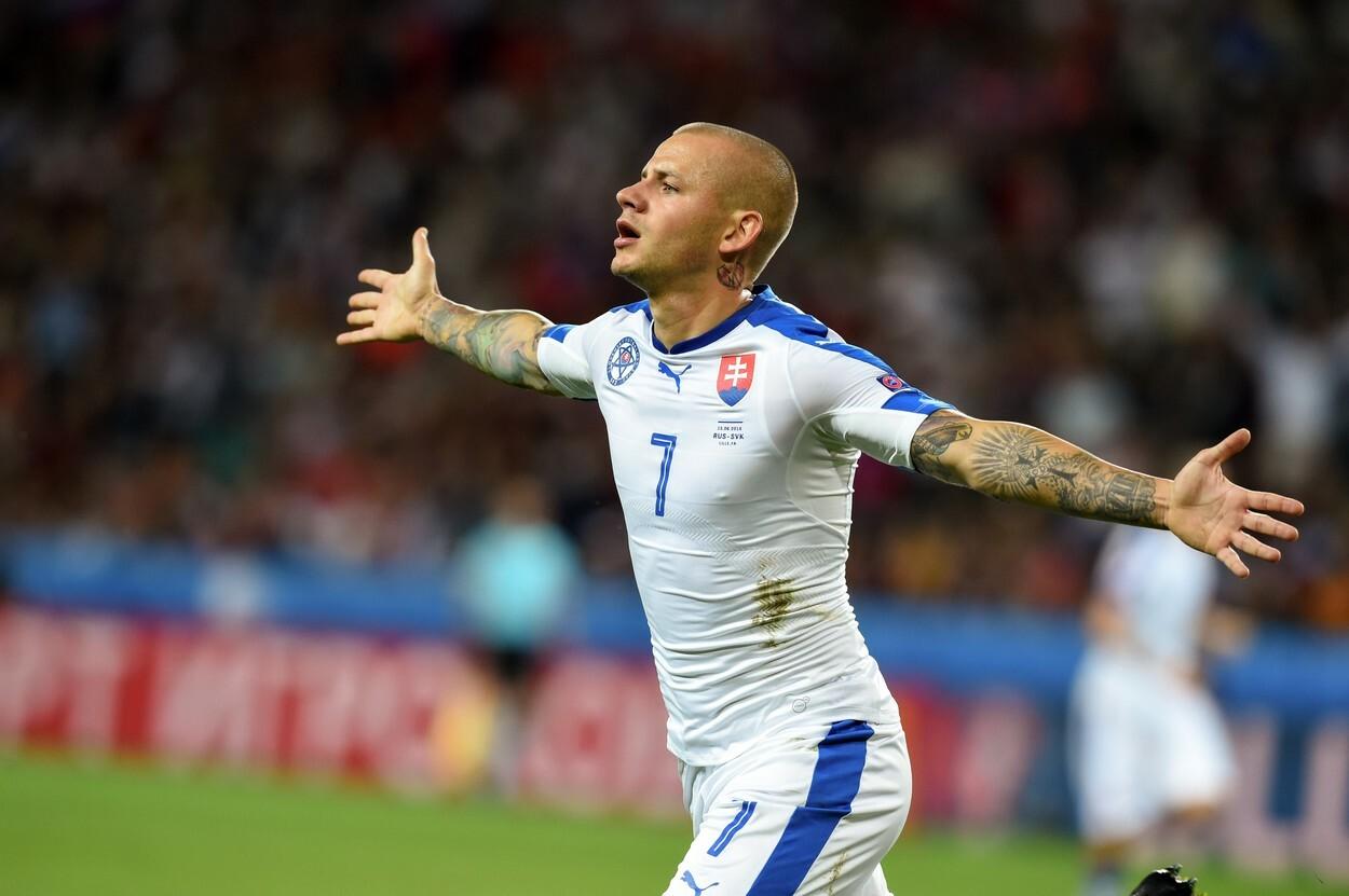 Weiss mladší dostal od UEFA trojzápasový dištanc. Slovanu bude chýbať v piatich európskych stretnutiach