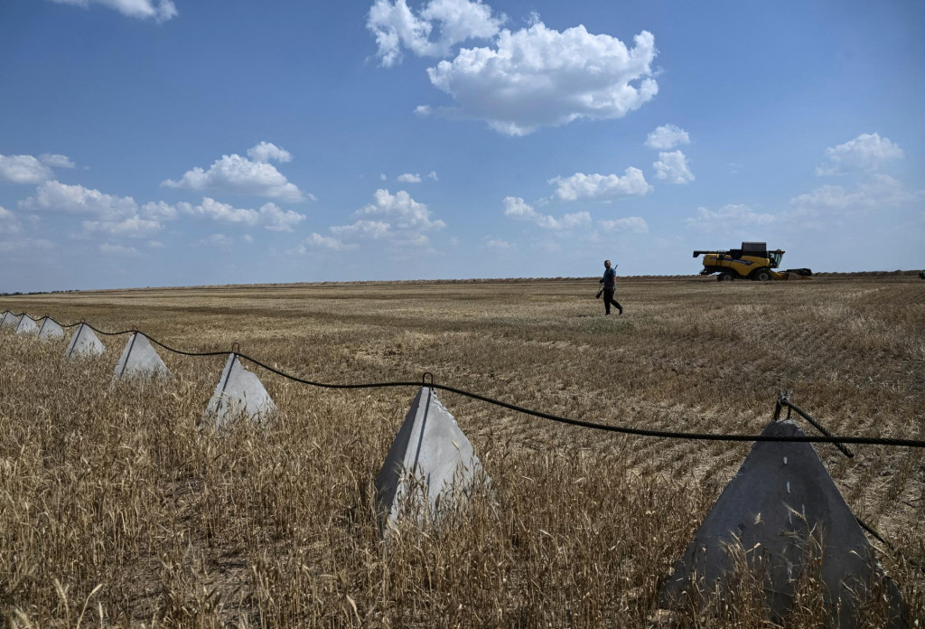 Ilustračná snímka zo Záporožskej oblasti neďaleko frontovej línie. FOTO: REUTERS