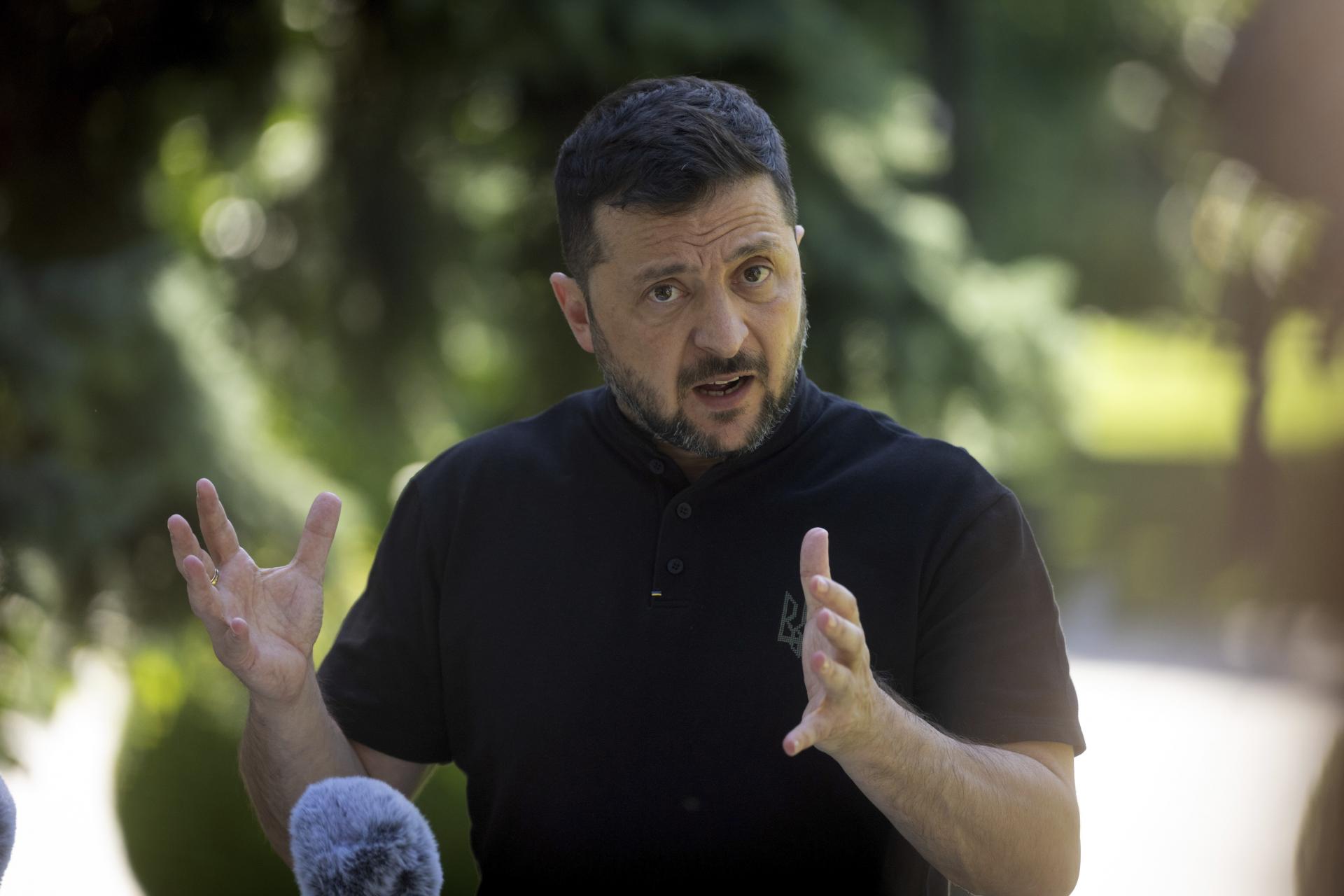Zelenskyj vyzval na tlak na Putina na summite Šanghajskej organizácie v Číne. Telefonoval s Módím