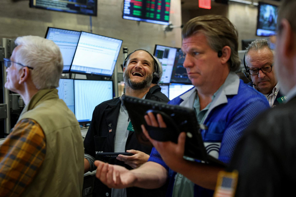 Býčej nálade dominuje očakávanie rozmachu umelej inteligencie. FOTO: Reuters