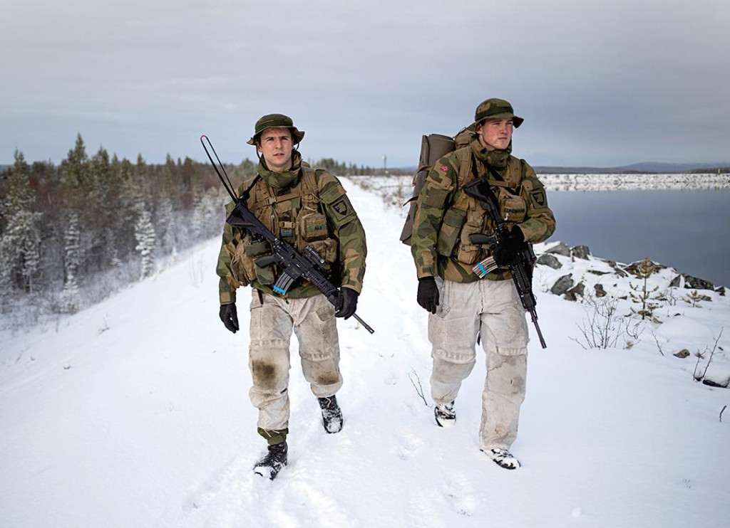 Nóri majú takmer 200 kilometrov dlhú hranicu s Ruskom. Tú nórski vojaci prísne strážia už od čias studenej vojny, kedy bola jedinou hranicou NATO so Sovietskym zväzom. FOTO: Reuters