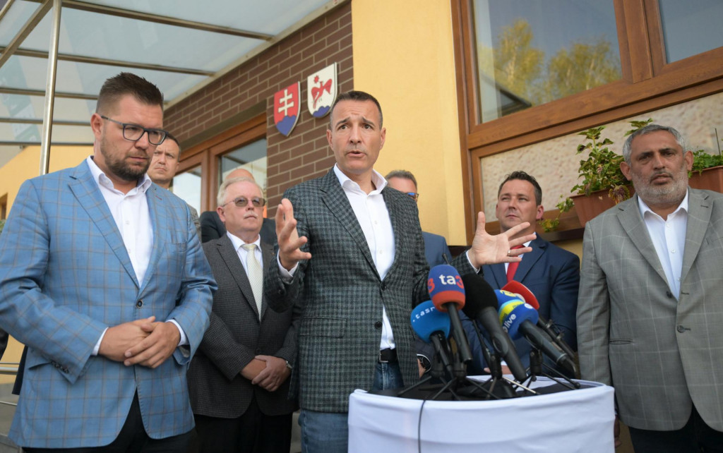 Minister školstva, výskumu, vývoja a mládeže Tomáš Drucker. FOTO: TASR/František Iván