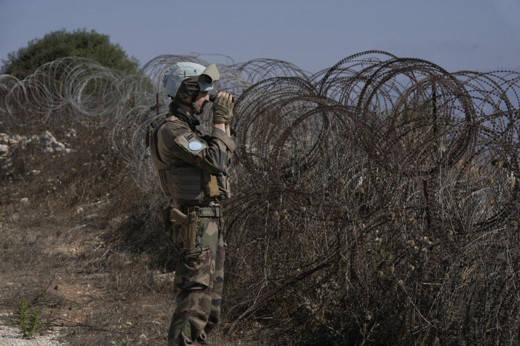 Na snímke francúzsky vojak Dočasných síl OSN v Libanone (UNIFIL). FOTO: TASR/AP