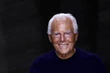 Módny návrhár Giorgio Armani. FOTO: Reuters