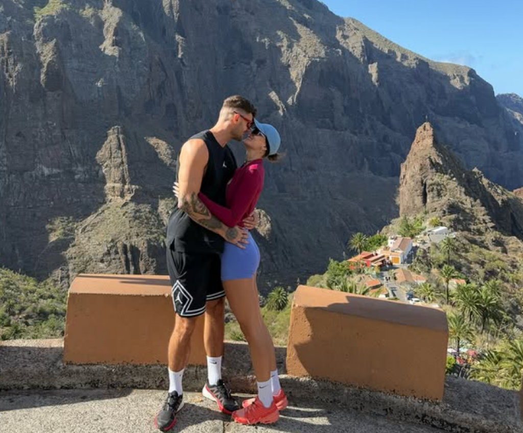”Najlepšia turistika nášho života,” napísala Kika k fotke, no zatiaľ nikto nič netušil...