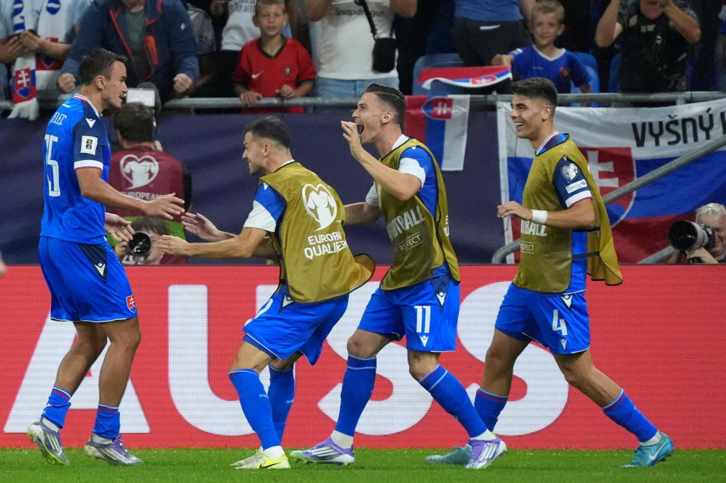 Proti hviezdami nabitému Nemecku David Strelec doslova žiaril. A svoj skvelý výkon korunoval exportným gólom na 2:0. FOTO: Profimedia.sk