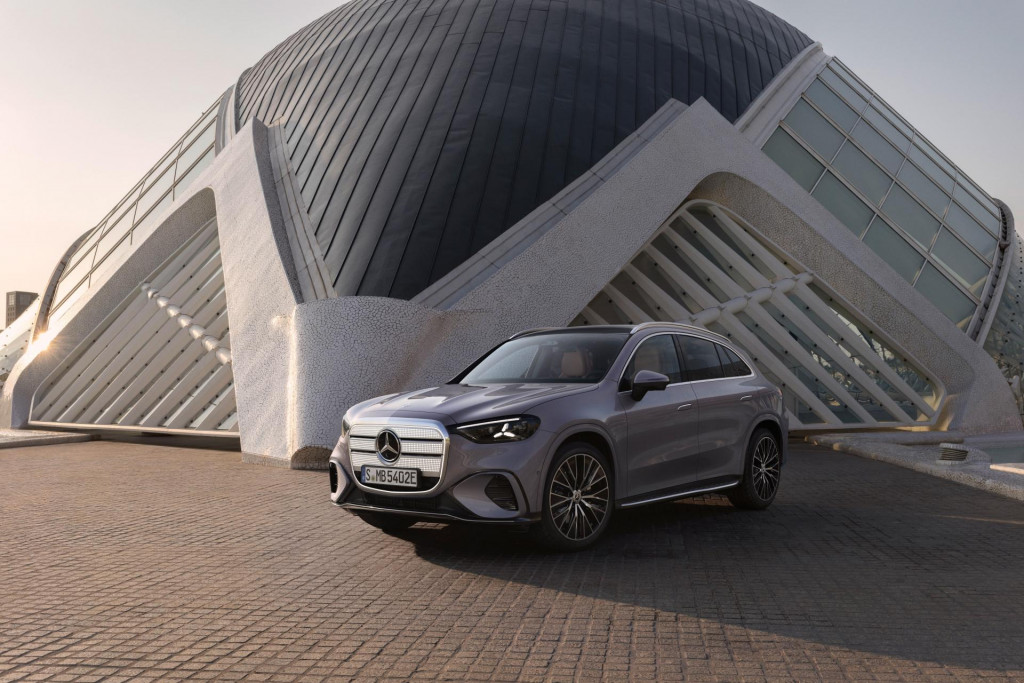Mercedes-Benz GLC 400 4Matic s EQ Technológiou