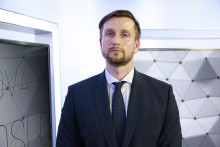 Analytik Martin Smatana vypočítal, že budúci rok by sa mali príjmy verejného zdravotného poistenia zvýšiť o viac ako miliardu eur a nárast by mal byť o viac ako 12 %.