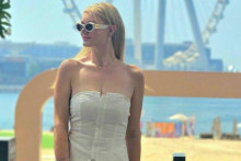 Rachel Burns - Abu Dhabi