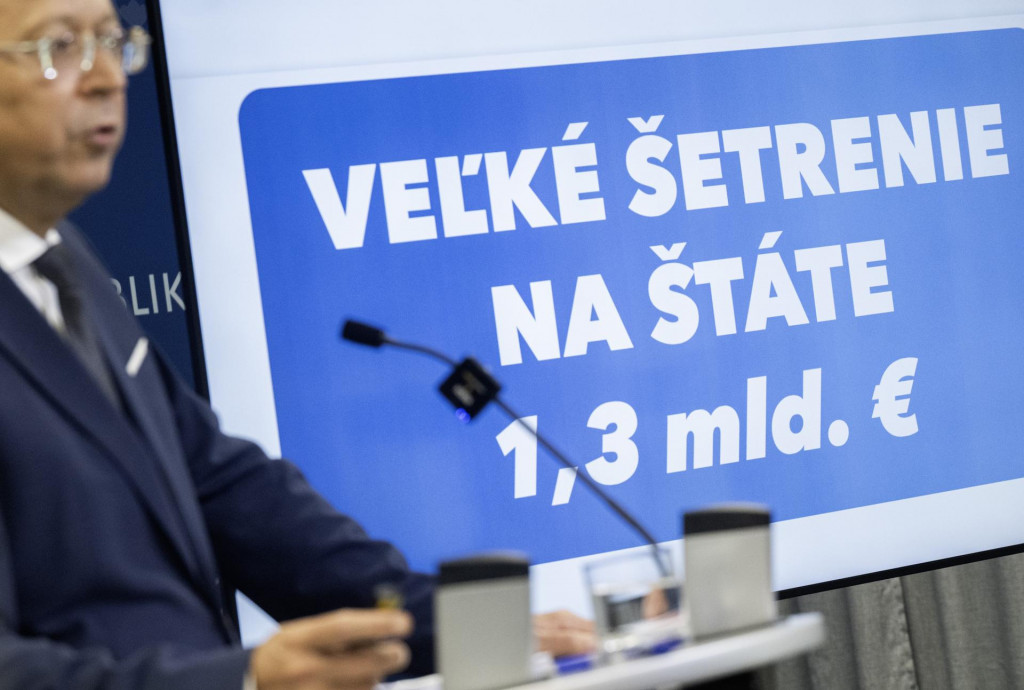 Minister financií Ladislav Kamenický. FOTO: TASR/Martin Baumann