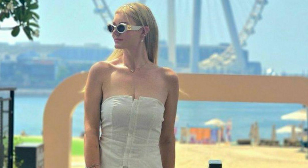 Rachel Burns - Abu Dhabi