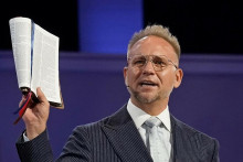 Dr Jeremiah Johnston