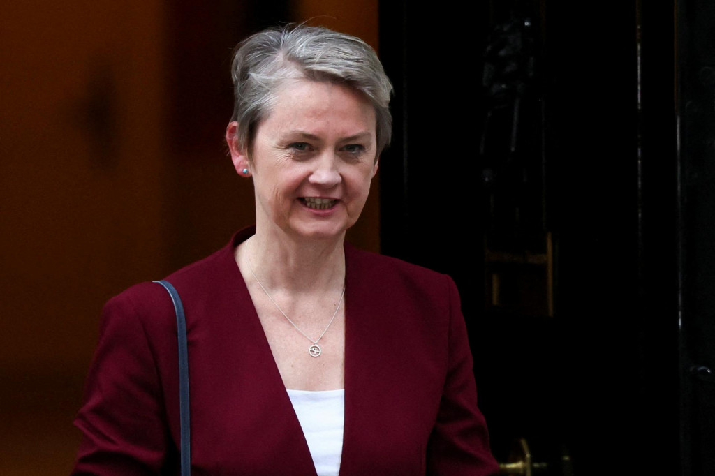 Britská ministerka zahraničných vecí Yvette Cooperová. FOTO: Reuters