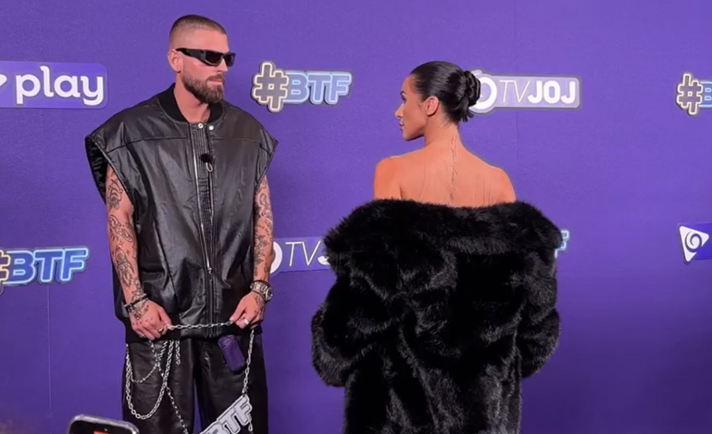 Bianka Rumanová nahá na JOJkárskej párty.