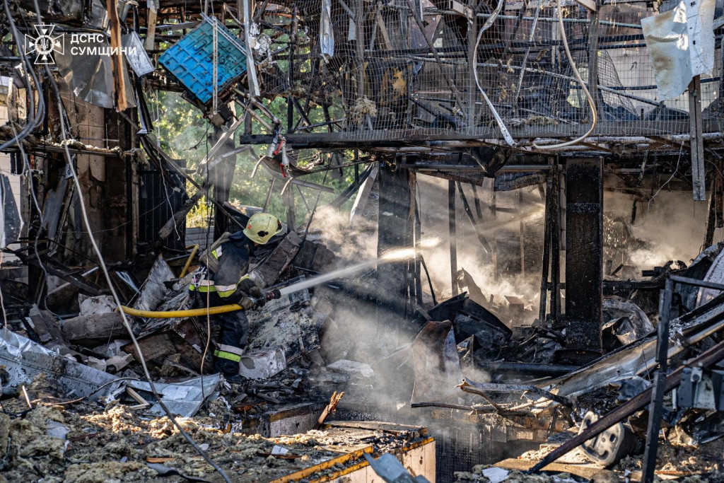 Dôsledok ruského útoku na Sumskú oblasť. FOTO: Reuters