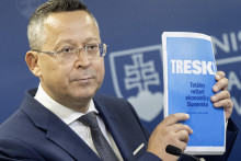 Minister financií Ladislav Kamenický. FOTO: TASR/M. Baumann