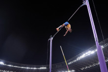 Švédsky atlét Armand Duplantis. FOTO: REUTERS