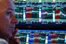 A specialist trader works on the floor at the New York Stock Exchange (NYSE) in New York City, U.S., September 15, 2025. REUTERS/Brendan McDermid FOTO: Brendan McDermid