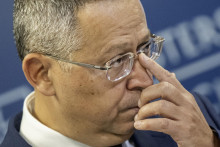 Na snímke minister financií Ladislav Kamenický (Smer-SD). FOTO: TASR/Martin Baumann