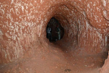 Tieto masívne tunely vykopal obrovský leňochod, ktorý žil pred 10 000 rokmi v Južnej Amerike