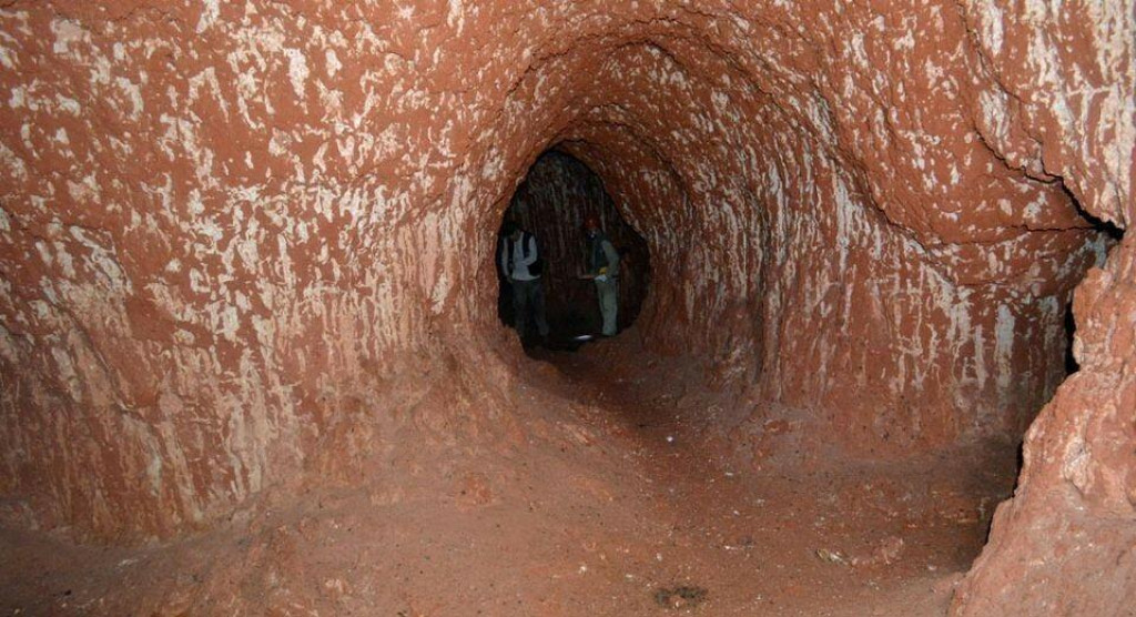 Tieto masívne tunely vykopal obrovský leňochod, ktorý žil pred 10 000 rokmi v Južnej Amerike