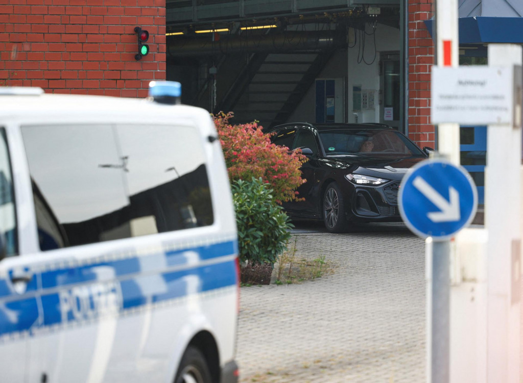 Auto, v ktorom sa pravdepodobne nachádza Christian Brückner, hlavný podozrivý v kauze zmiznutia britského dievčatka Madeleine McCannovej. FOTO: Reuters