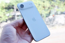 Tenký smartfón iPhone Air je prekvapivo odolný.