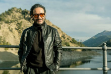 Netflix láka na luxus v čase skazy.