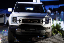 Čínsky elektromobil BYD Shark. FOTO: REUTERS