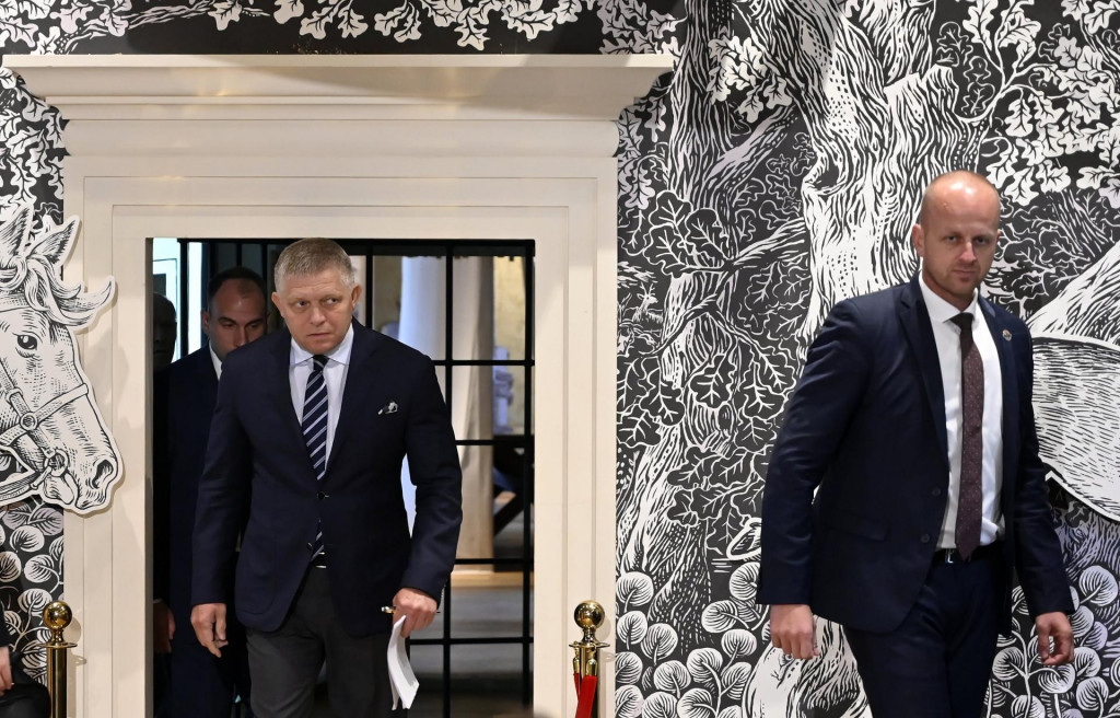 Robert Fico na výjazdovom rokovaní vlády v Borši.