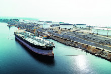 Terminál na chorvátskom ostrove Krk.

FOTO: Slovnaft