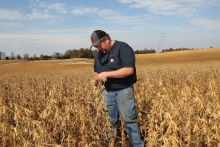 Hlavný čínsky obchodný vyjednávač Li Čcheng-kang sa v pondelok stretol s politickými a podnikateľskými lídrami z oblasti amerického Stredozápadu, centra pestovania sóje v USA. FOTO: REUTERS