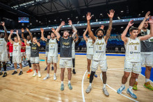 Basketbalisti Levíc. FOTO: championsleague.basketball