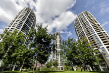 Na snímke výstavba a dokončené projekty v novom centre Bratislavy, nazývanom aj bratislavský downtown. FOTO: TASR