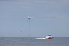 Poľsko sa rozhodlo, že výstavbu projektu Baltic Power rozloží do 15 rokov. Náklady na tento rozsiahly a v Poľsku výnimočný projekt majú presiahnuť 140 miliárd dolárov. FOTO: REUTERS