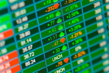 Emócie sú prekážkou inteligentného investovania. No pre disciplinovaných investorov predstavujú príležitosť.