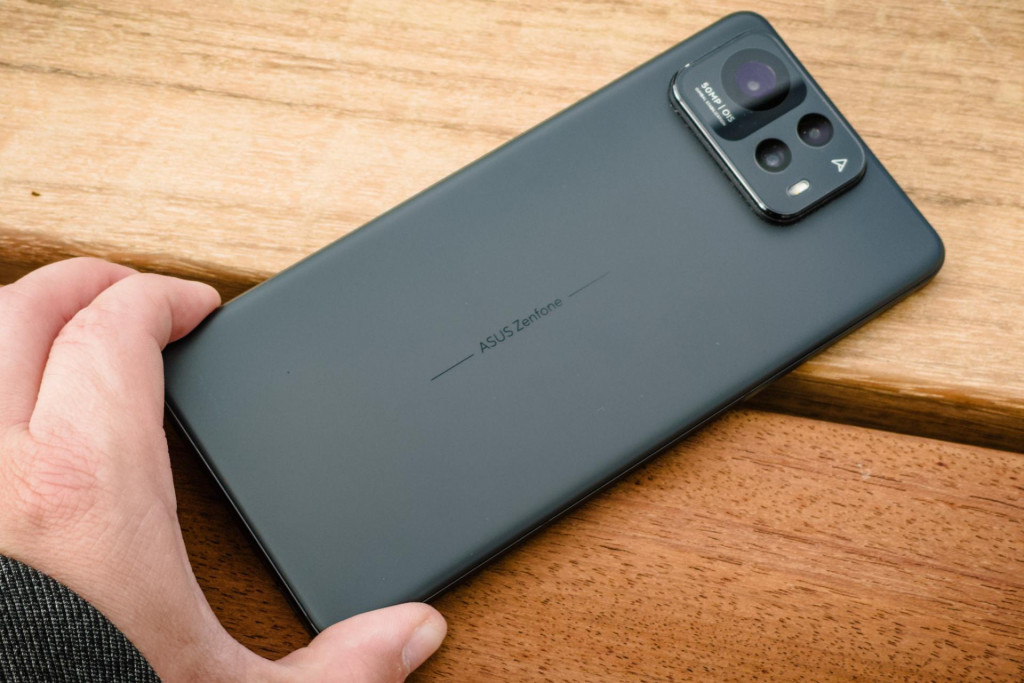 Asus Zenfone 12 Ultra