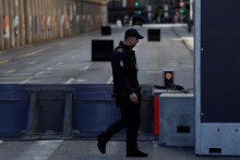 Do ulíc Kodane tiež vyrazia tisíce policajtov. FOTO: REUTERS