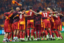 Futbalisti Liverpoolu prehrali v utorkovom zápase hlavnej fázy Ligy majstrov na pôde Galatasaray Istanbul 0:1. FOTO: REUTERS