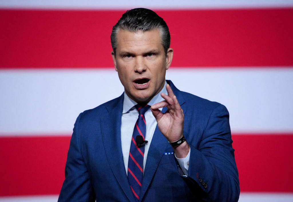 Minister obrany USA Pete Hegseth. FOTO: Reuters