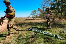 Ruské jednotky posielajú drony na ukrajinské územie denne. FOTO: TASR/AP