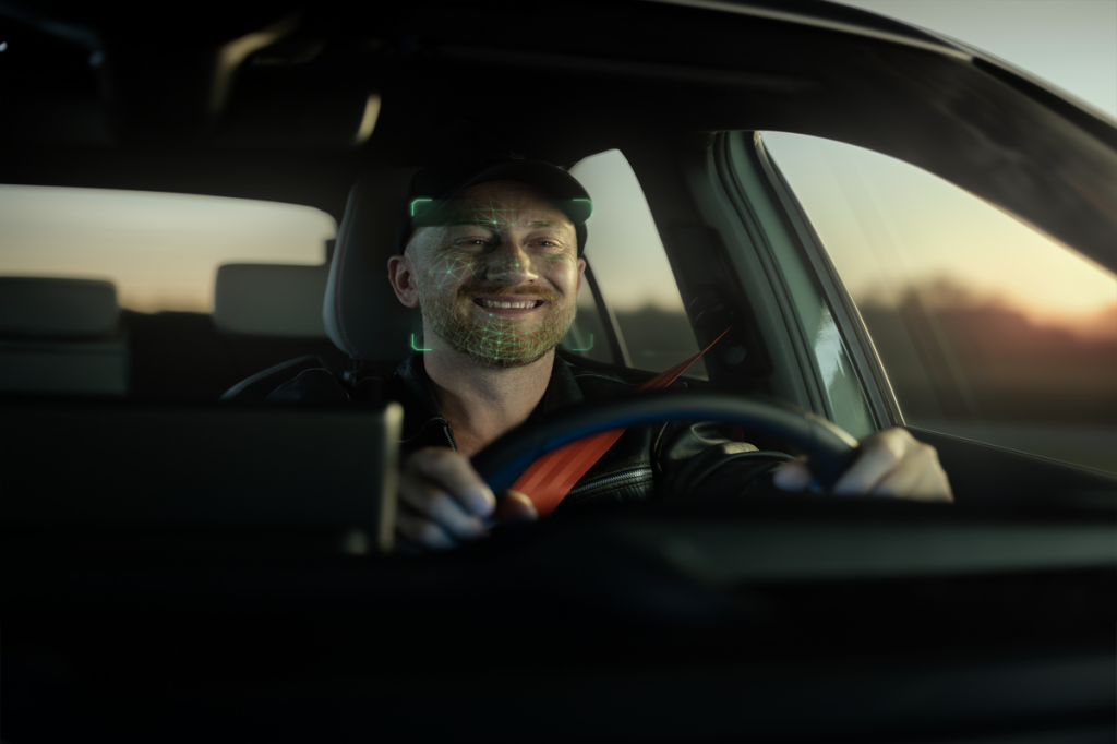 Srdcom experimentu je technológia AI Emotion Detector, implementovaná na mieru spoločnosťou nettle.ai, ktorá v reálnom čase analyzuje mimiku a hlasovú odozvu vodiča počas jazdy.