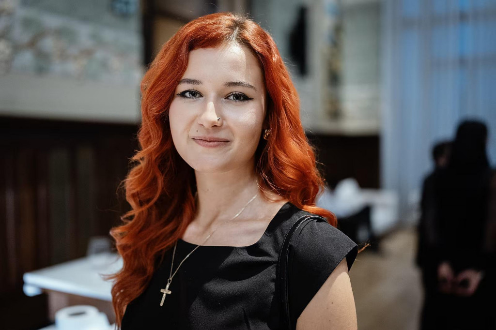 Katerina Demetrashvili vo volebnom štábe Pirátov. FOTO: Mafra/Michal Sváček