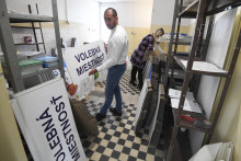 Kolícii nedá spávať idea predĺženia volebného obdobia starostov, primátorov a županov zo štyroch na päť rokov. FOTO: TASR/František Iván