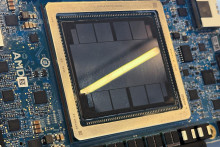 OpenAI bude podľa AMD od budúceho roka budovať zariadenie s výkonom jedného gigawattu založené na pripravovanom rade čipov MI450, a vtedy začne vykazovať príjmy. FOTO: REUTERS